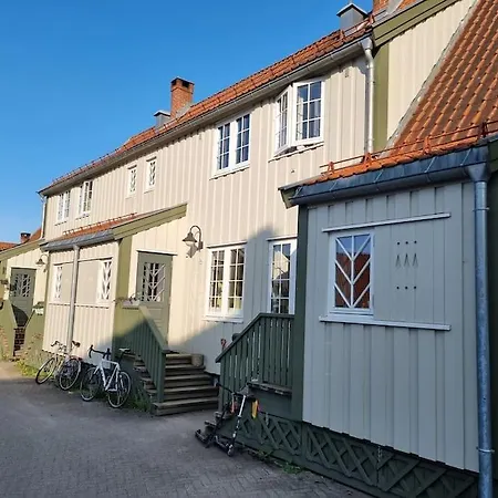 Vakkert Hus I Gamle Oslo. 3 Parkeringsplasser. * Oslo